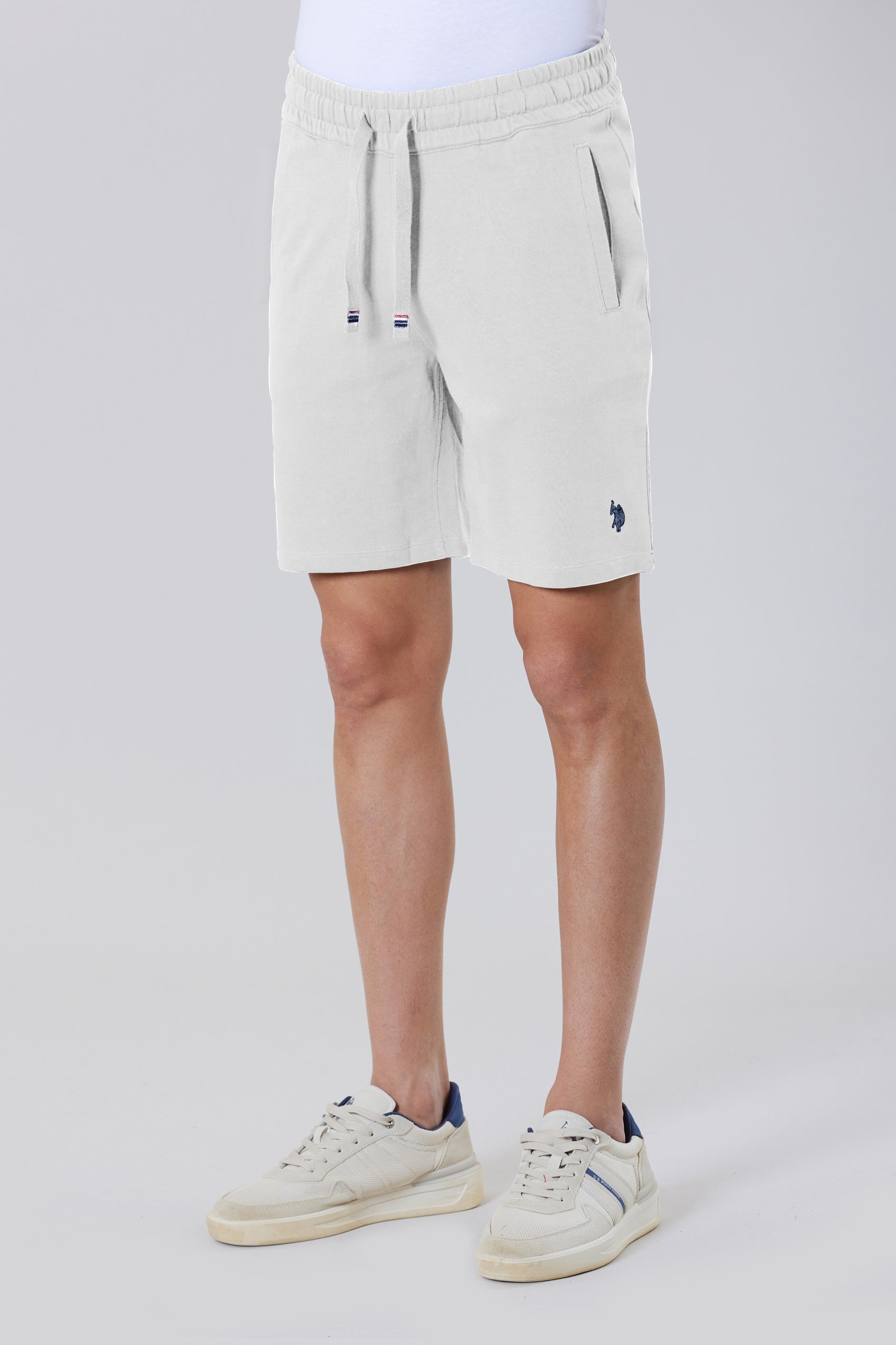 Pantaloni sportivi corti da uomo in cotone e viscosa con logo