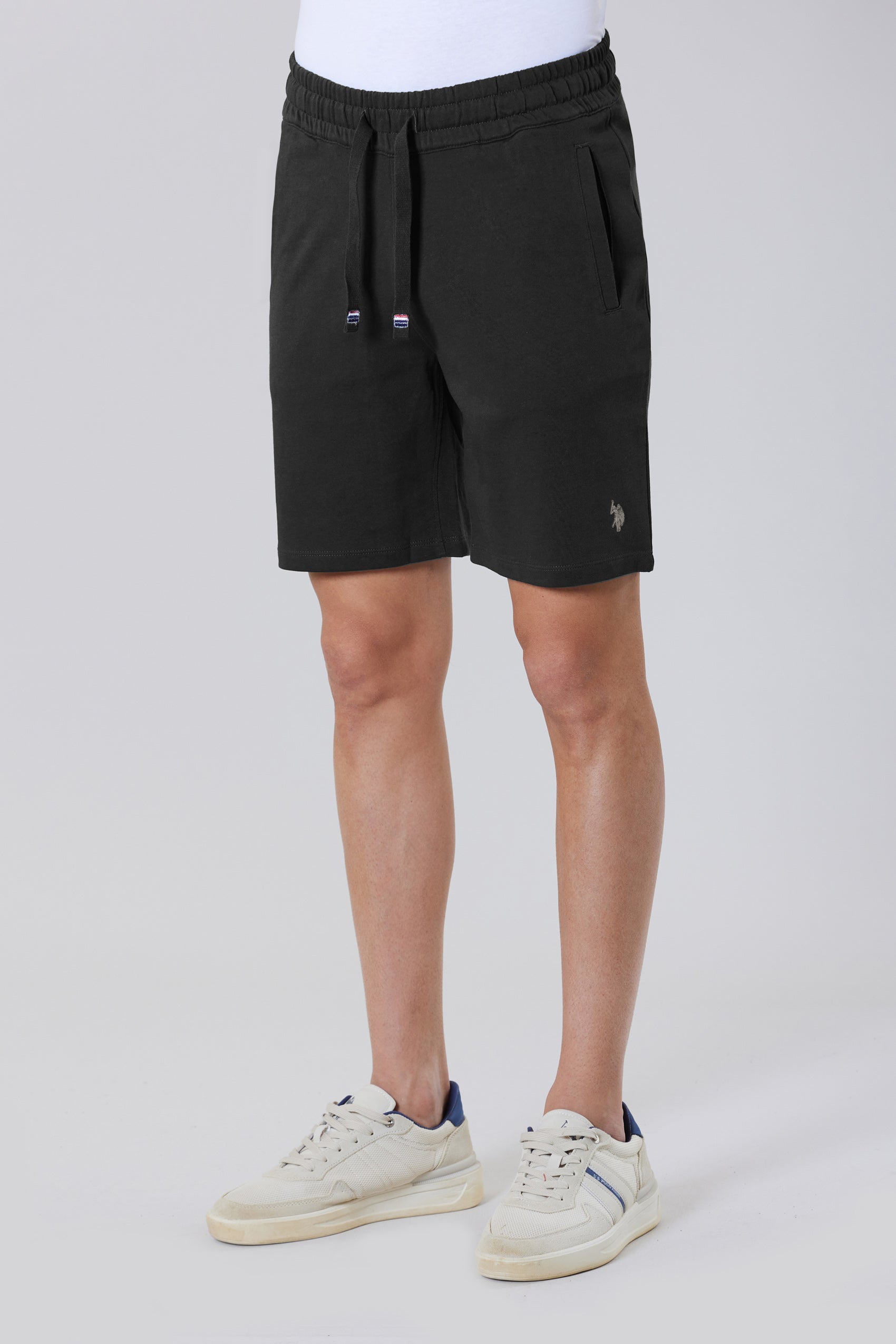 Pantaloni sportivi corti da uomo in cotone e viscosa con logo