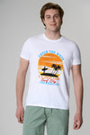 T-shirt a maniche corte con stampa frontale surf