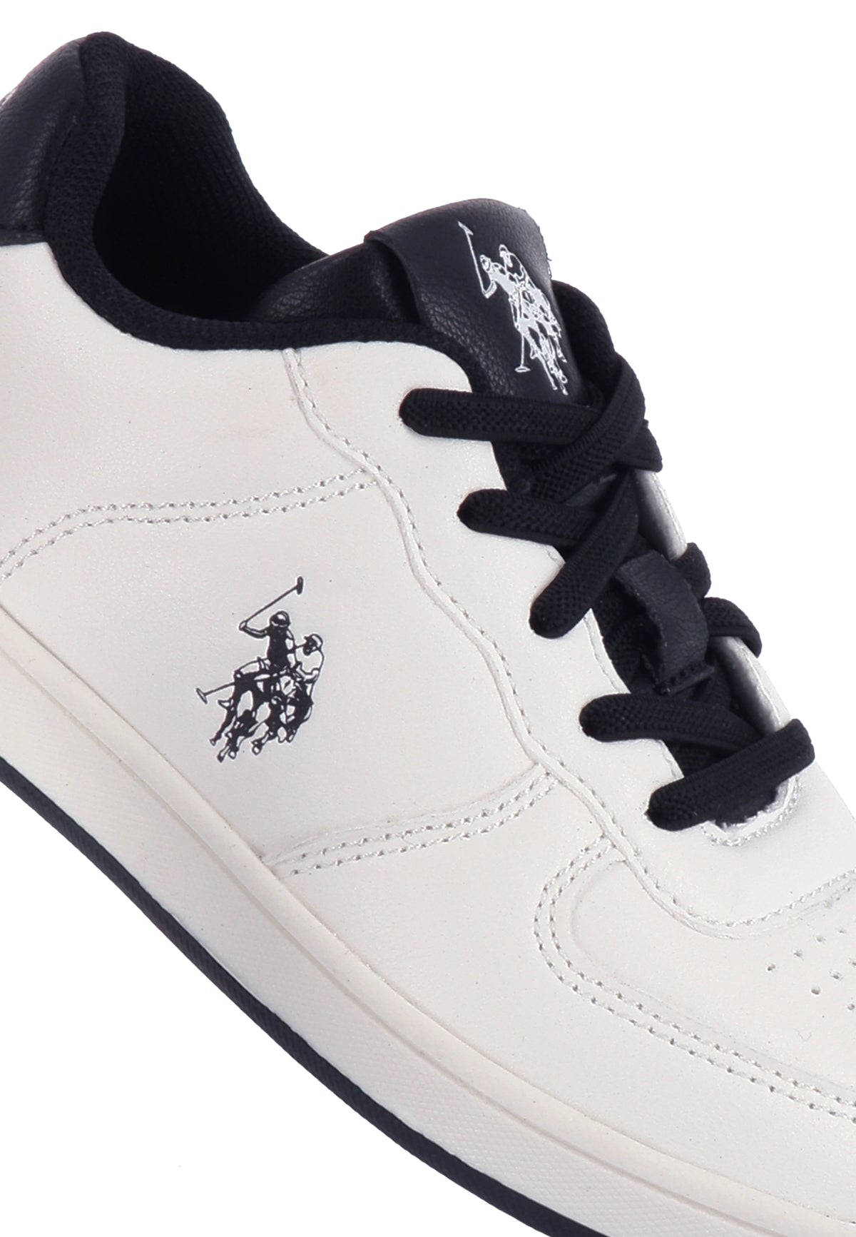 Sneakers Kevin con dettagli a contrasto