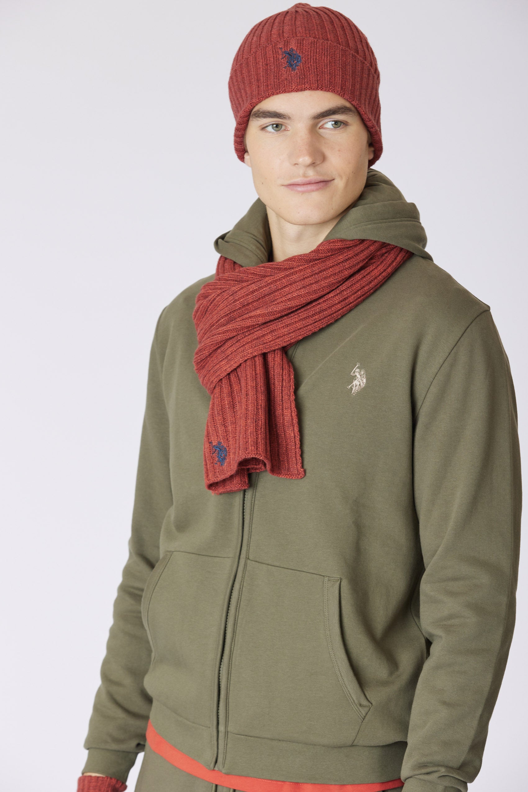 Sciarpa in maglia a coste con logo