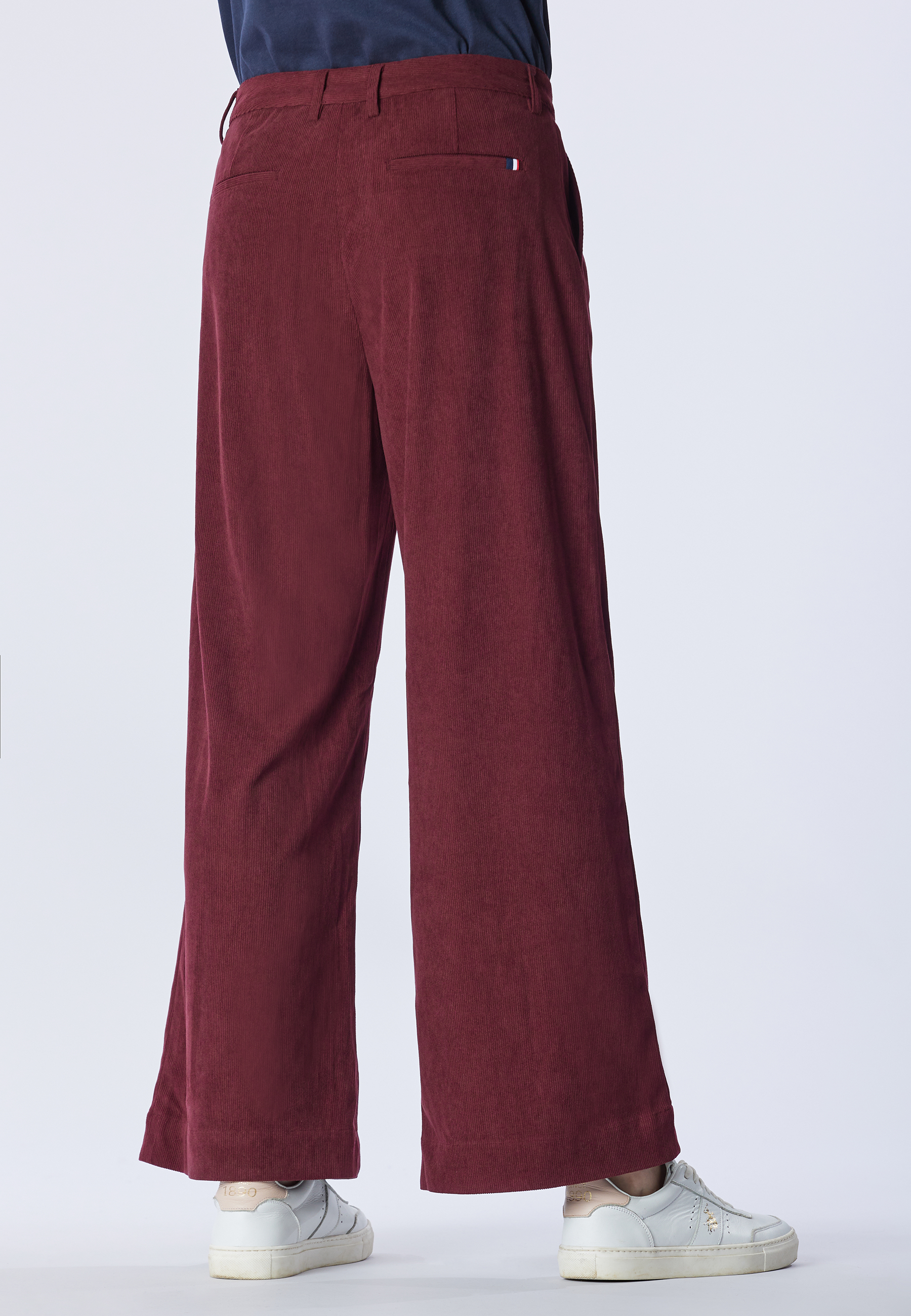 Pantalone dritto in velluto a coste