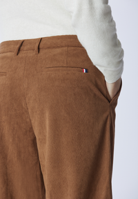 Pantalone dritto in velluto a coste