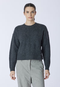 Maglia girocollo lavorazione geometrica