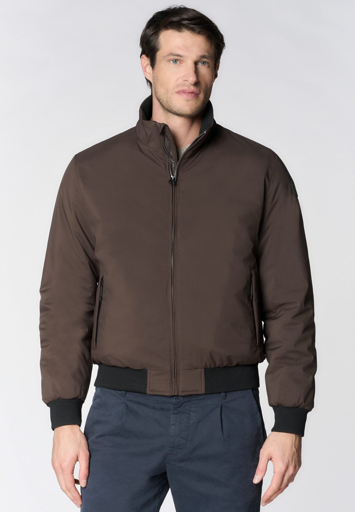 Bomber imbottito in tessuto tecnico con collo alto