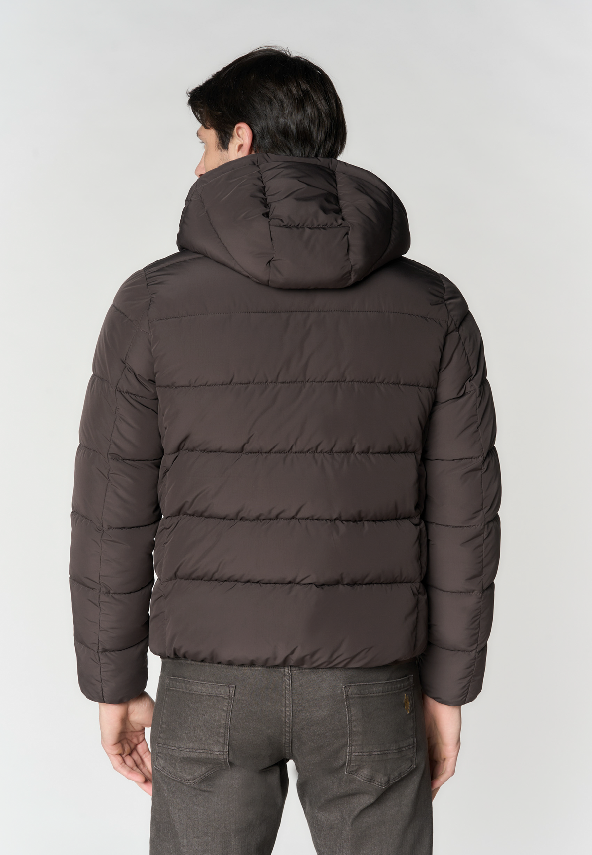 Piumino trapuntato con cappuccio e chiusura full zip