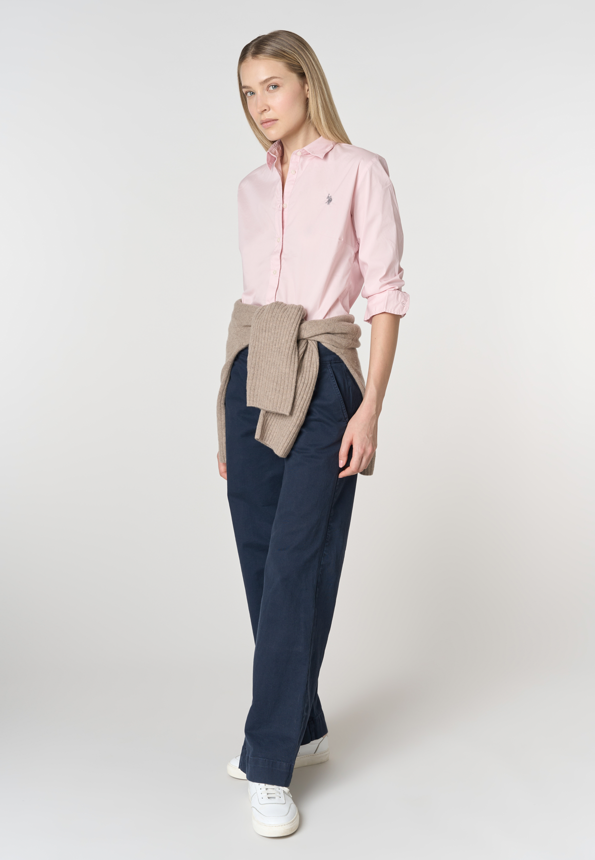 Camicia slim fit da donna con ricamo