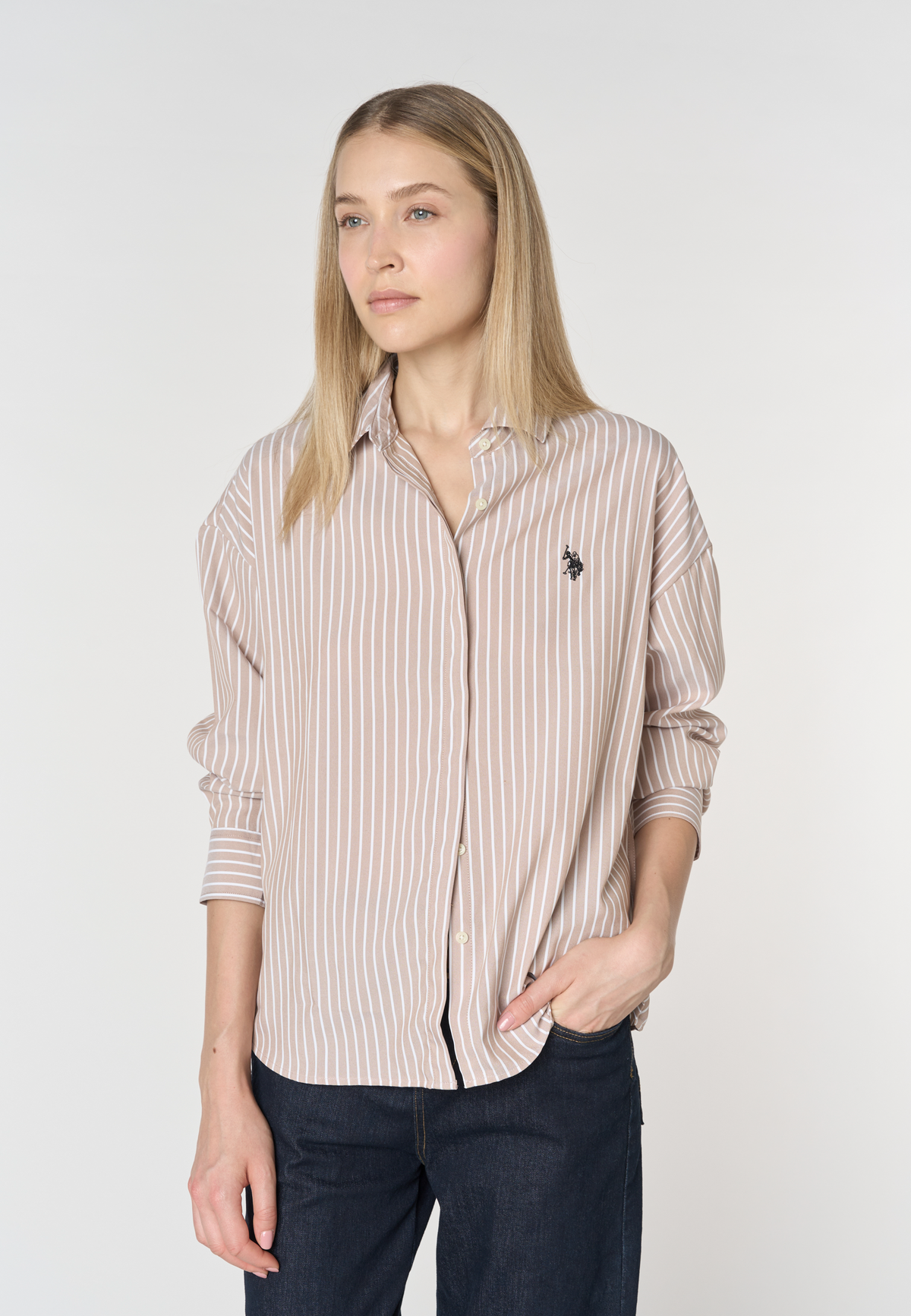 Camicia a righe verticali con vestibilità oversize