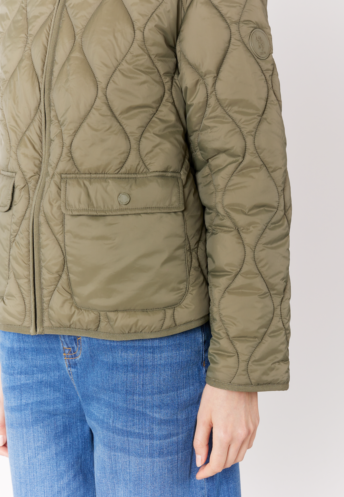 Giacca trapuntata in nylon con tasche applicate