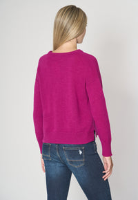 Maglia girocollo in filato lana riciclato