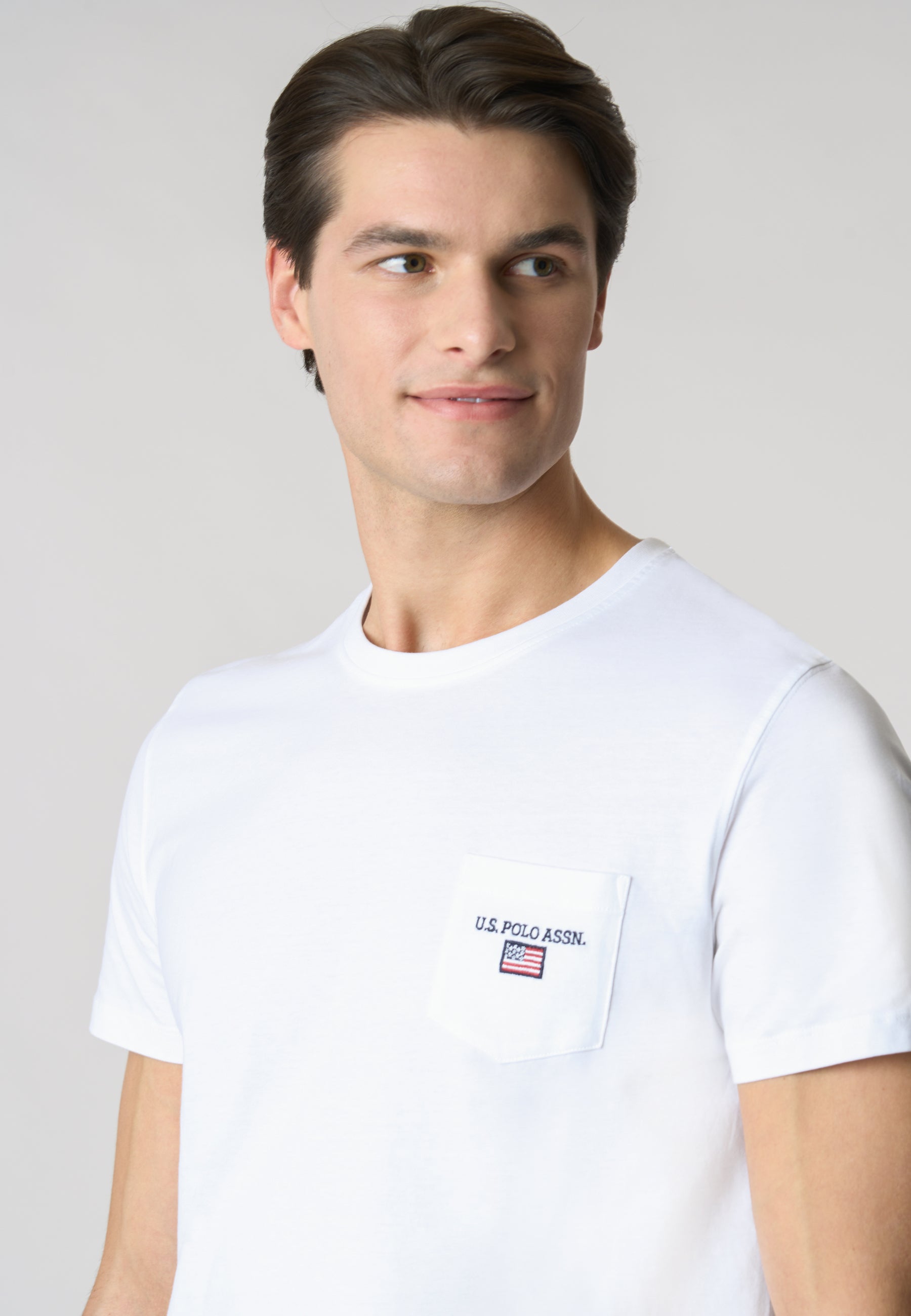 T-shirt a maniche corte in cotone con taschino sul petto