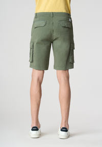 Pantaloni corti cargo in cotone twill stretch