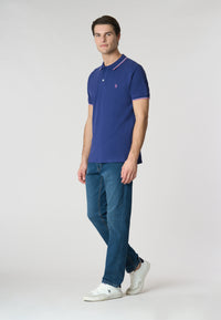 Polo shirt a maniche corte in cotone light con dettagli su maniche e colletto