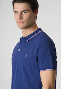 Polo shirt a maniche corte in cotone light con dettagli su maniche e colletto