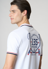 Polo a maniche corte "135th Anniversary" in cotone piquet con colletto e giromanica a coste