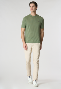 Maglia girocollo a maniche corte misto cotone organico e lino