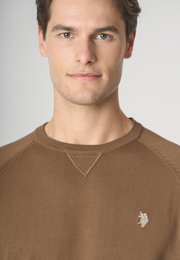 Maglia girocollo raglan in cotone