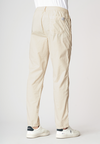 Pantalone chino in cotone stretch popeline