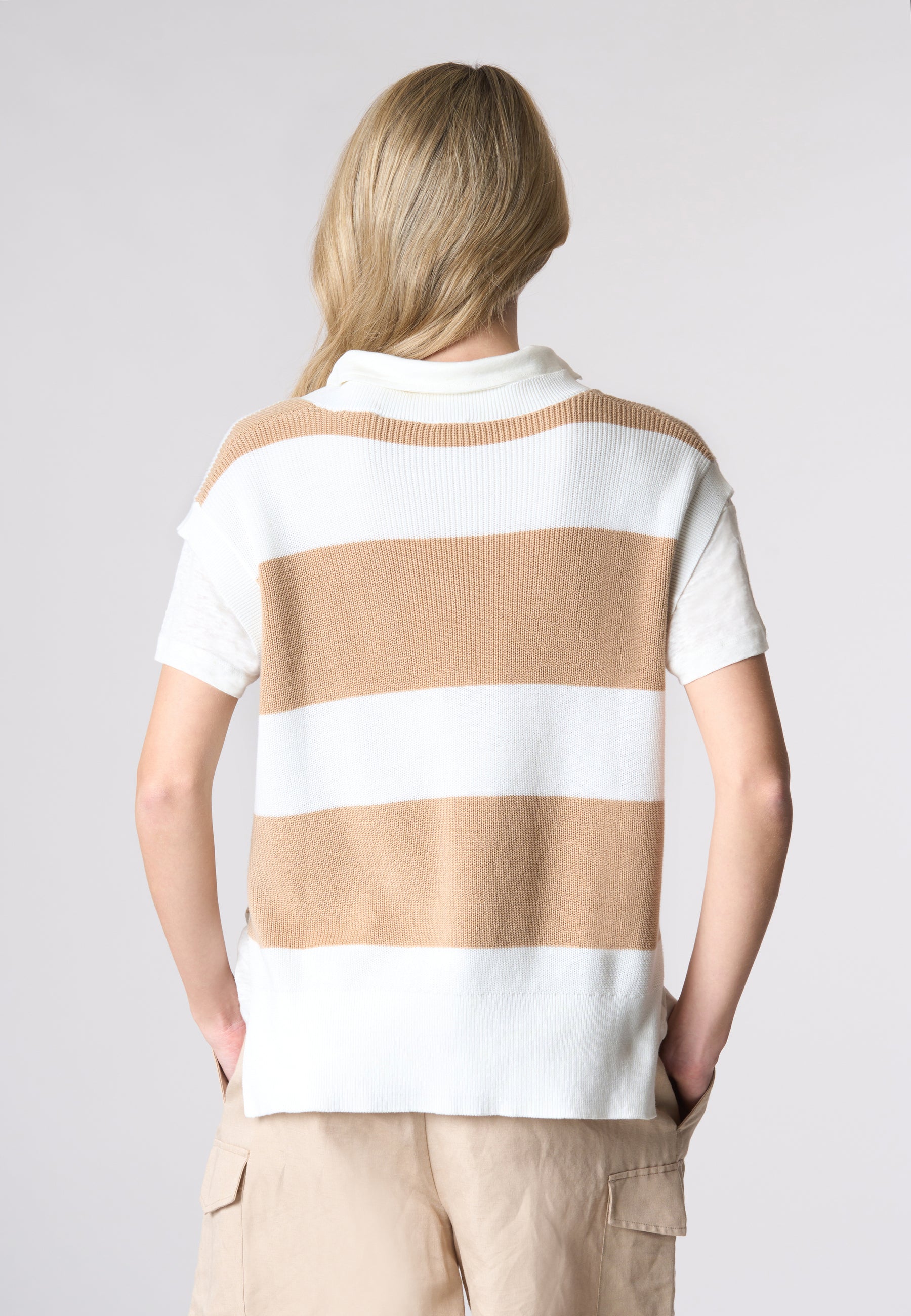 Gilet a costine con scollo a V in cotone