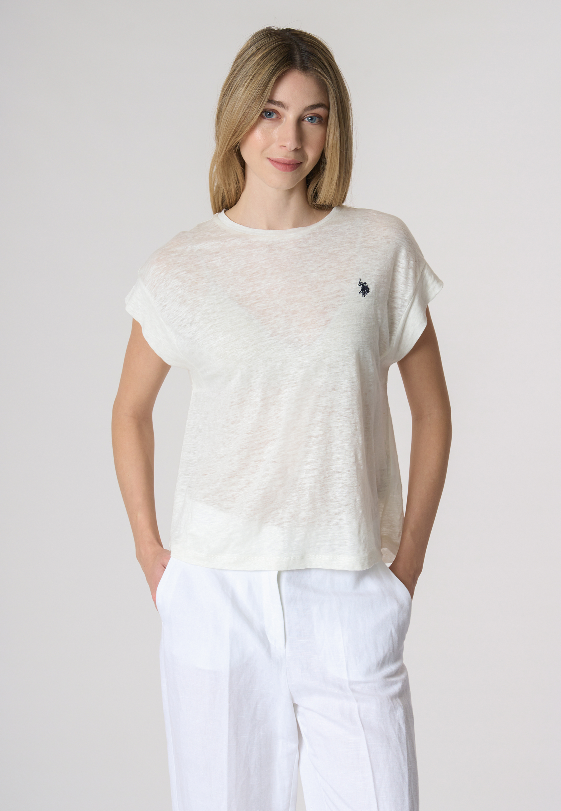 T-shirt girocollo smanicata in lino premium quality