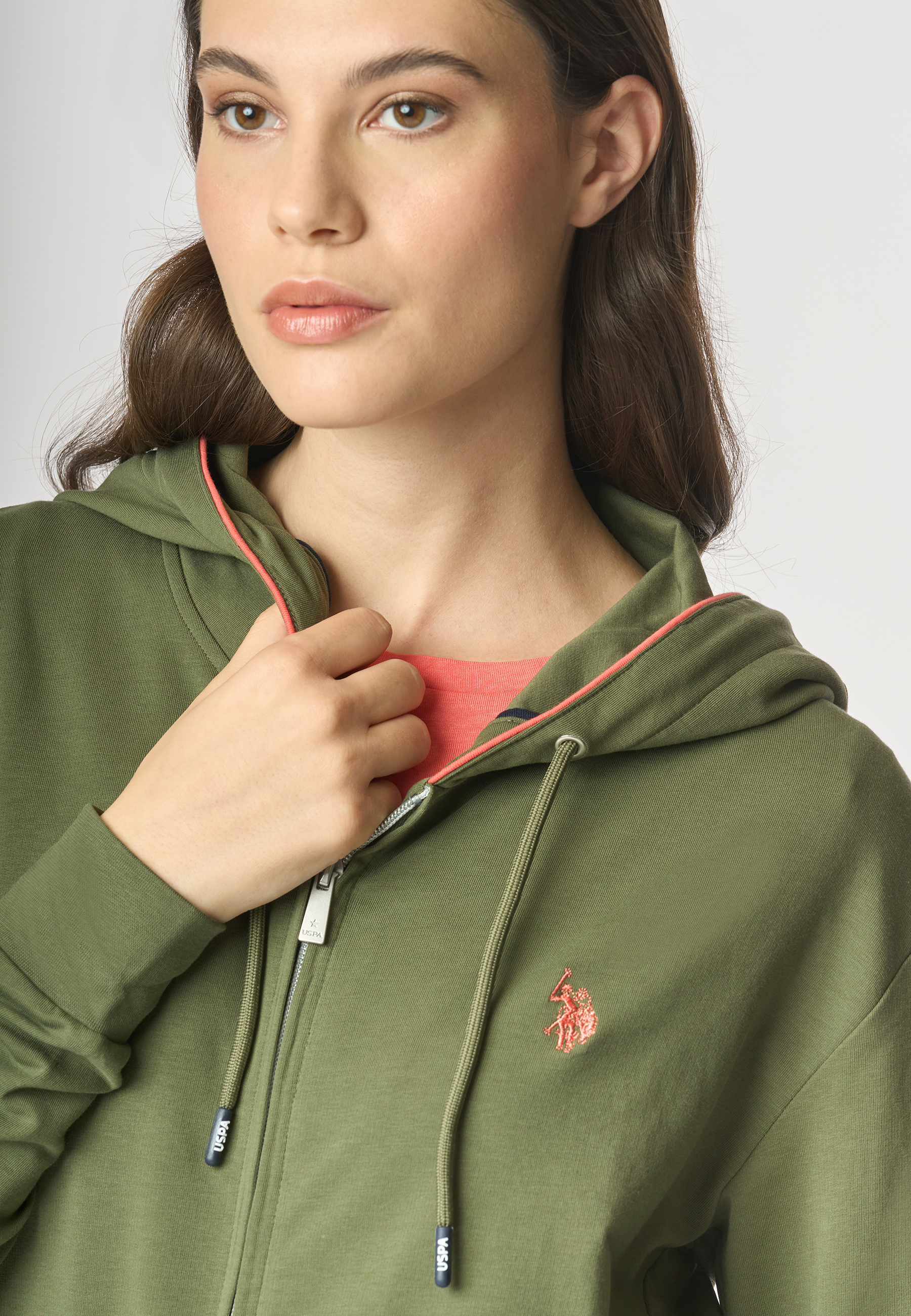 Felpa french terry con cappuccio in cotone light stretch