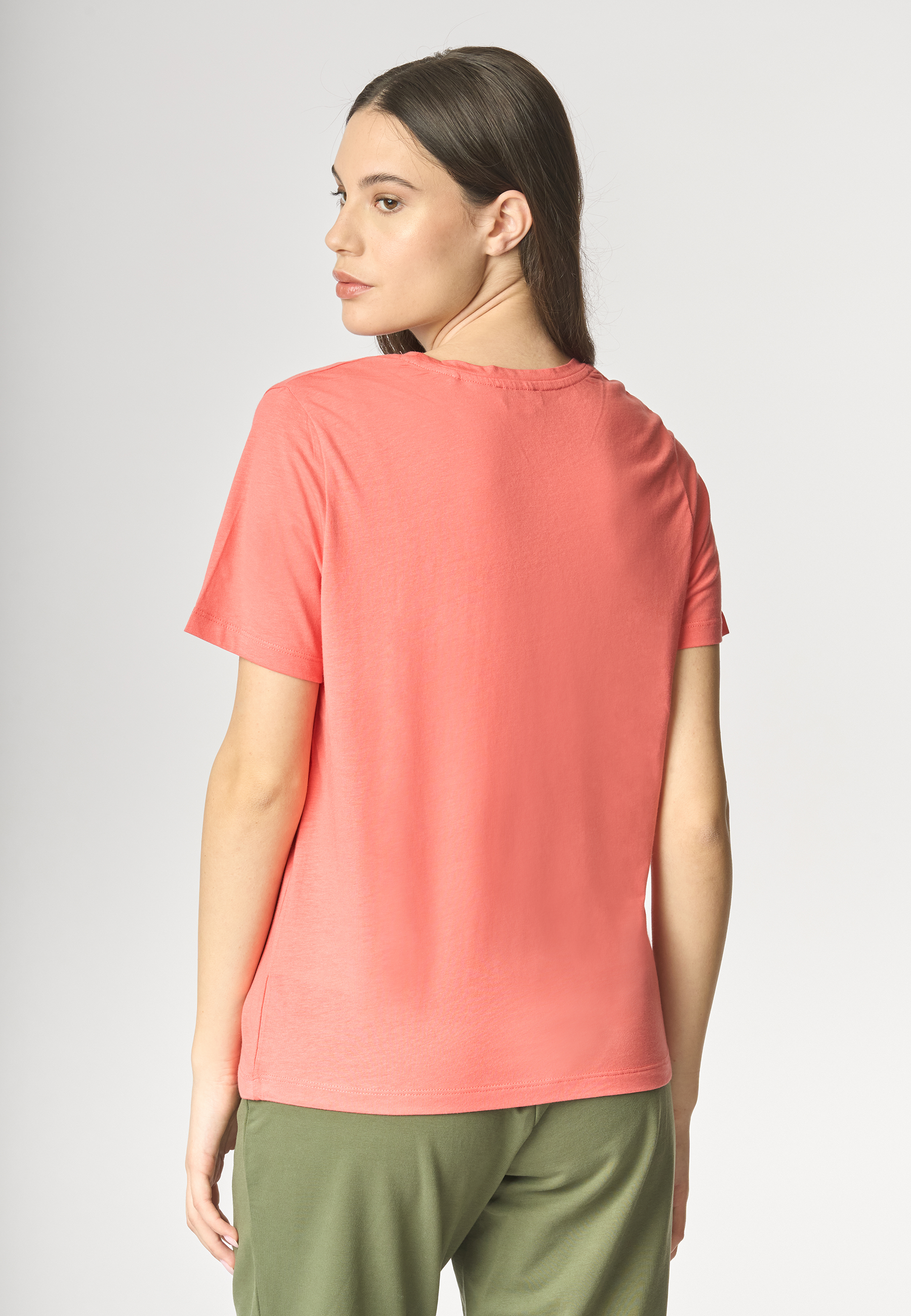 T-shirt girocollo a maniche corte in misto cotone e viscosa premium quality