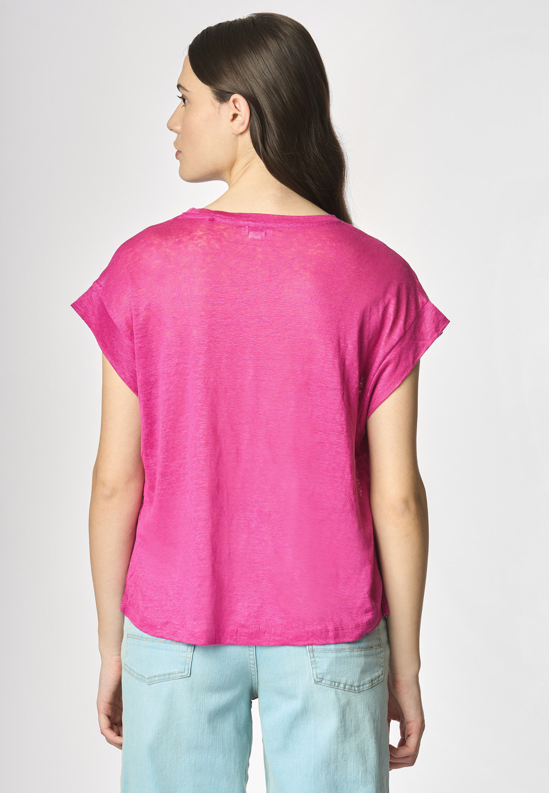 T-shirt girocollo smanicata in lino premium quality