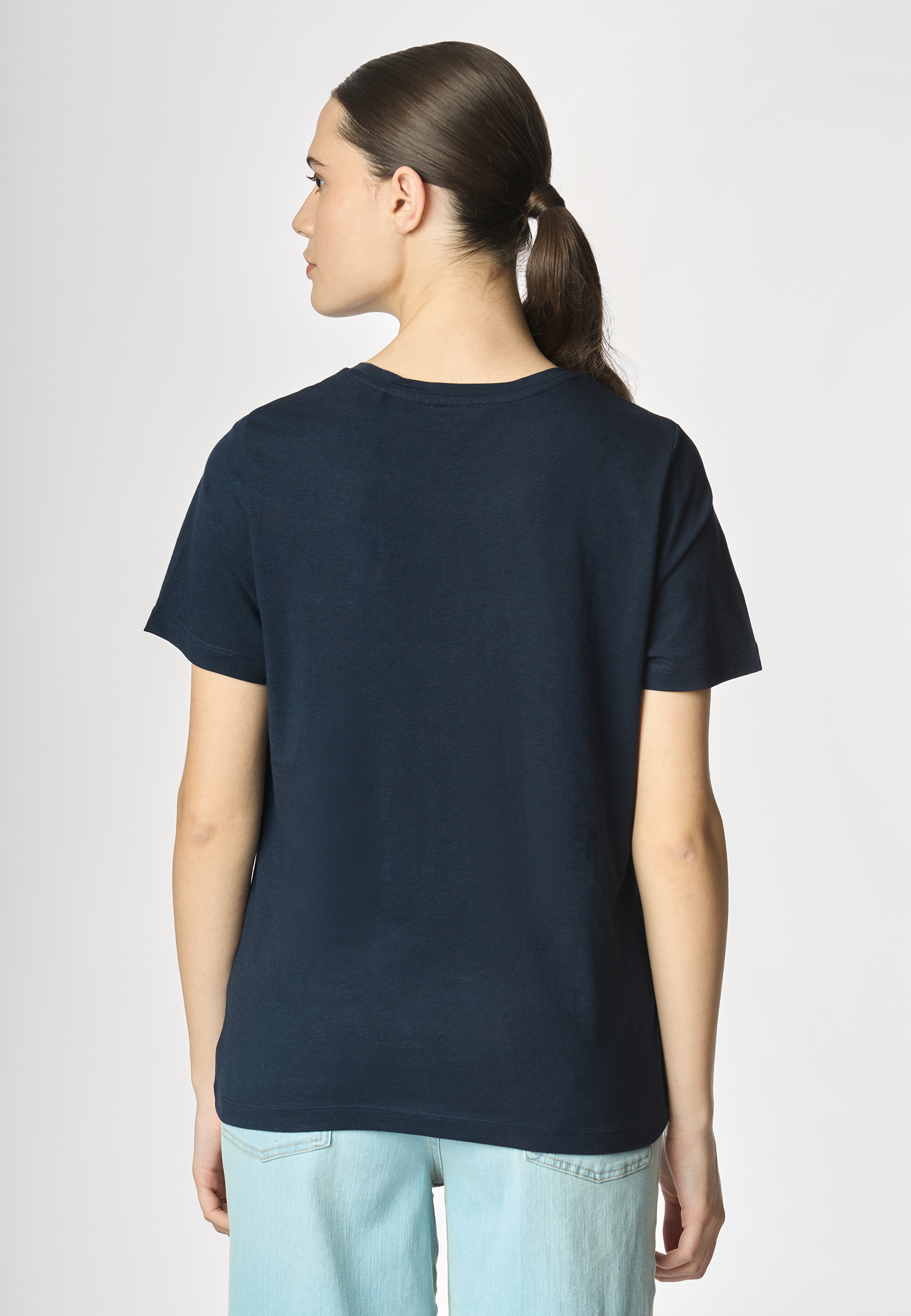 T-shirt girocollo a maniche corte in misto cotone e viscosa premium quality