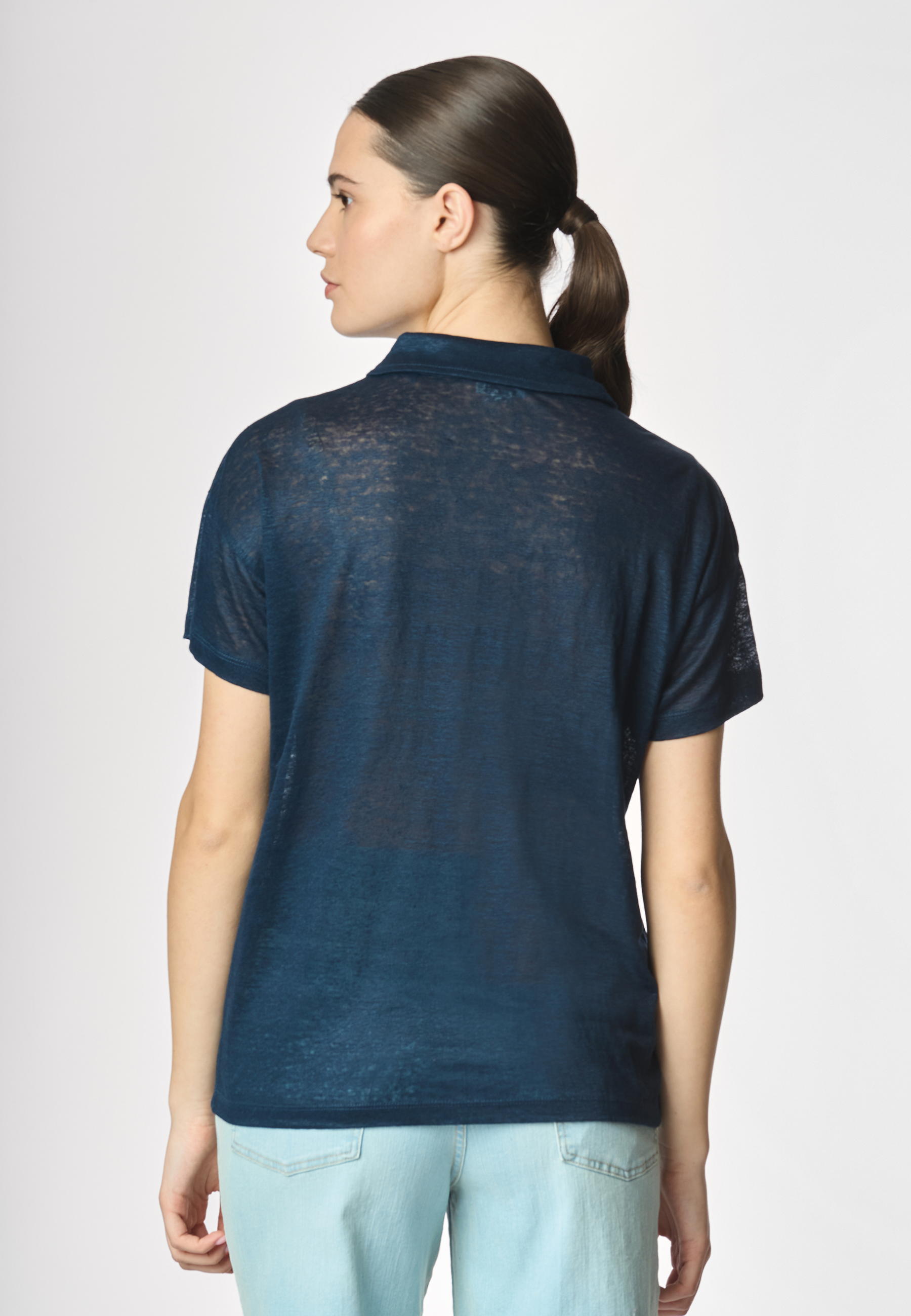 Polo a maniche corte con scollo a V in lino premium quality