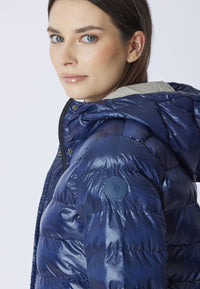 Piumino midi con cappuccio in shiny nylon