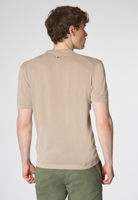 Maglia girocollo a maniche corte in cotone crepe