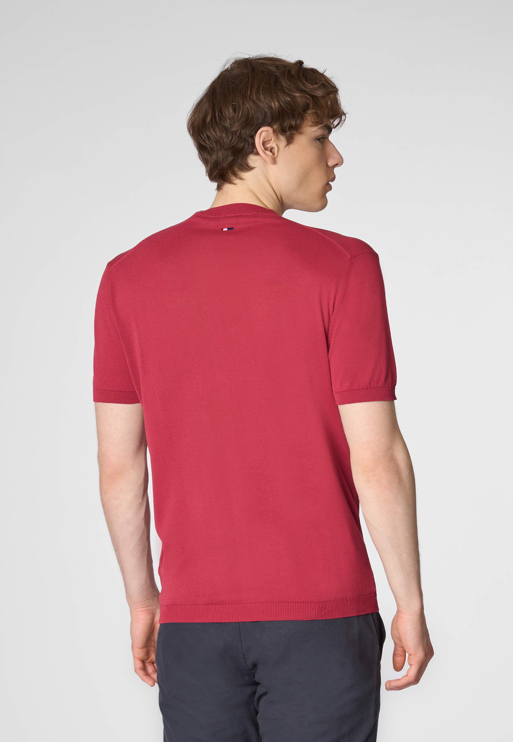 Maglia girocollo a maniche corte in cotone crepe