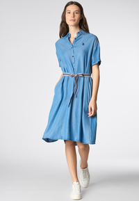 Abito a maniche corte con cintura in tessuto tencel