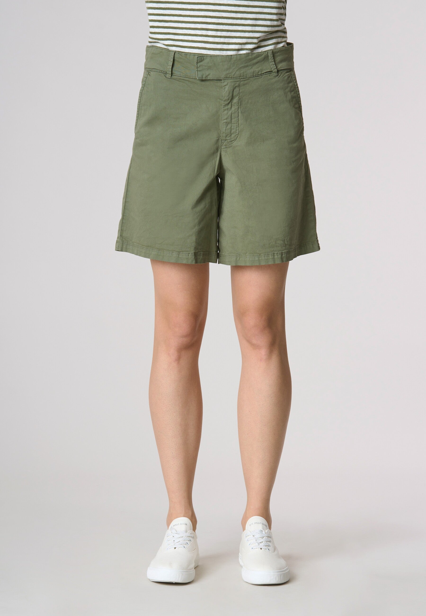 Pantalone corto in cotone gabardine