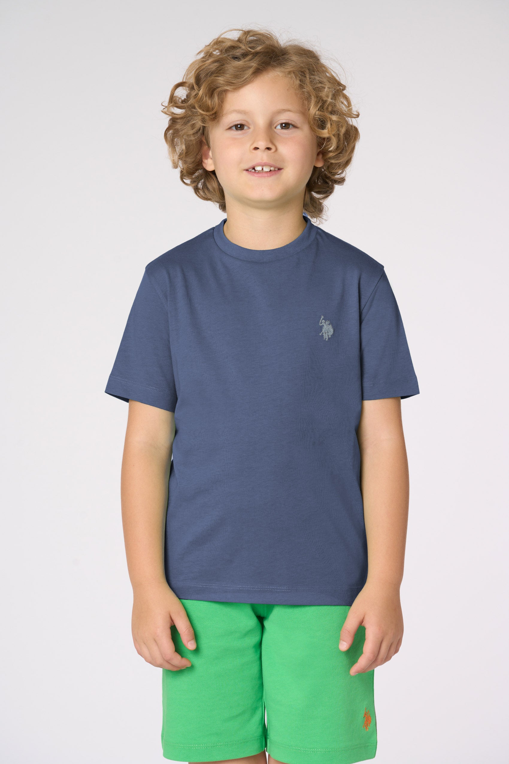 T-shirt in cotone da bambino con logo ricamato