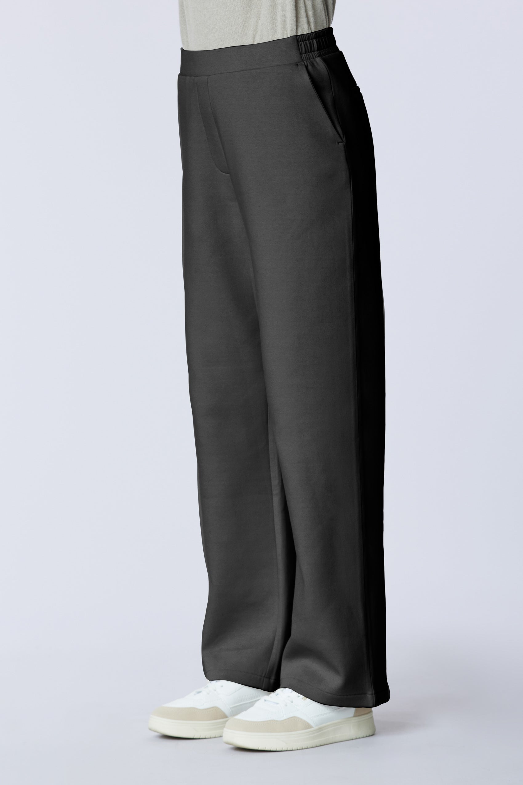 Pantalone sportivo palazzo con elastico