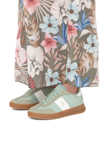 Sneaker Campy da donna con fascia laterale