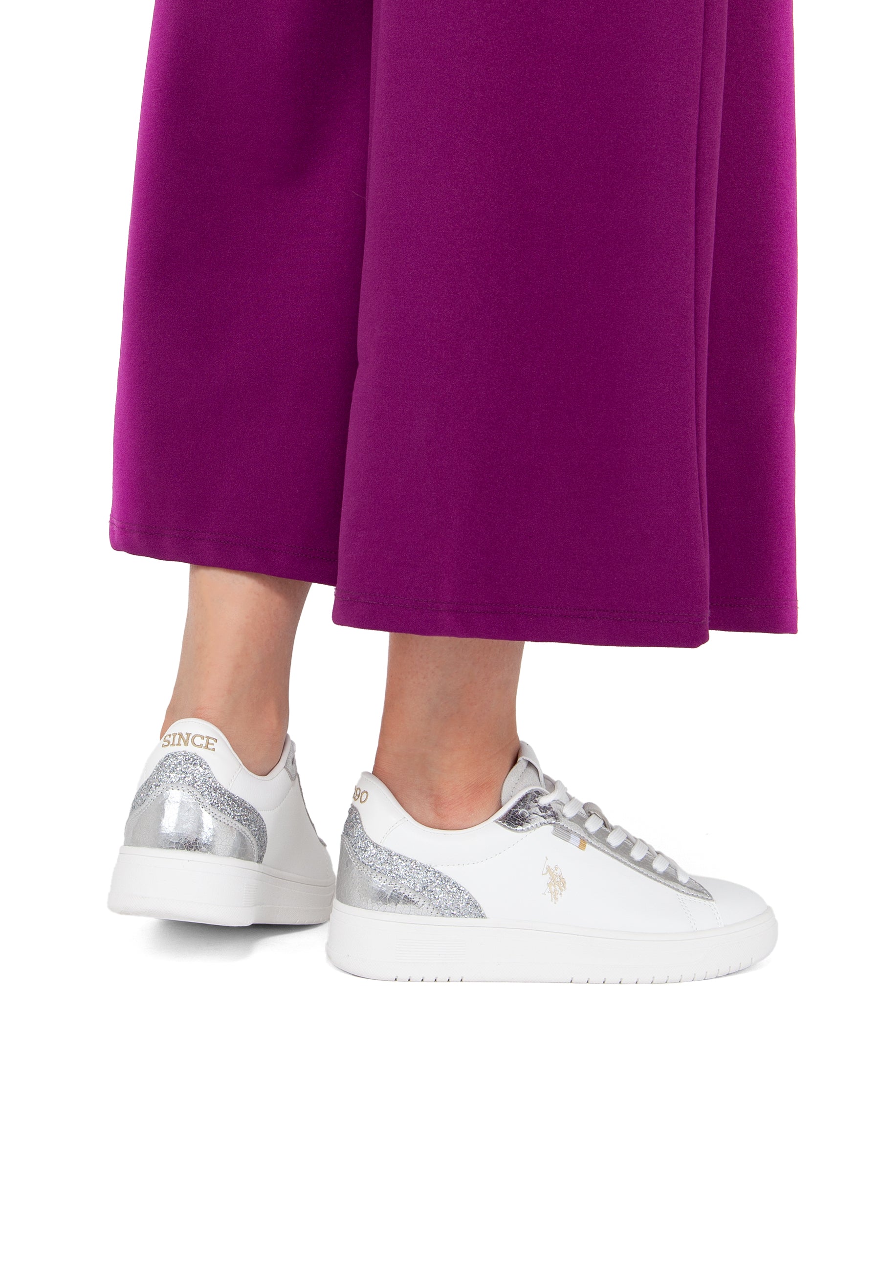 Sneaker Kosmo da donna con inserti laterali e logo