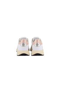 Sneaker Seneka da donna con inserti e suola sagomata