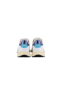 Sneaker Seneka da donna con inserti e suola sagomata