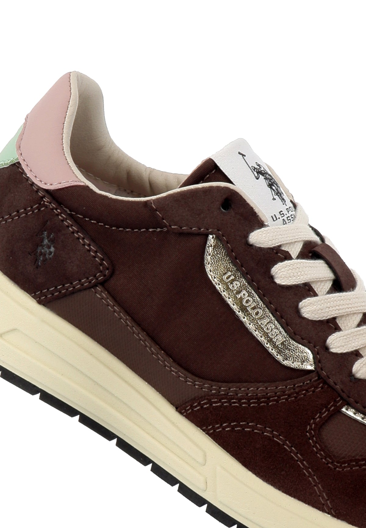 Sneaker Seneka con dettagli a contrasto
