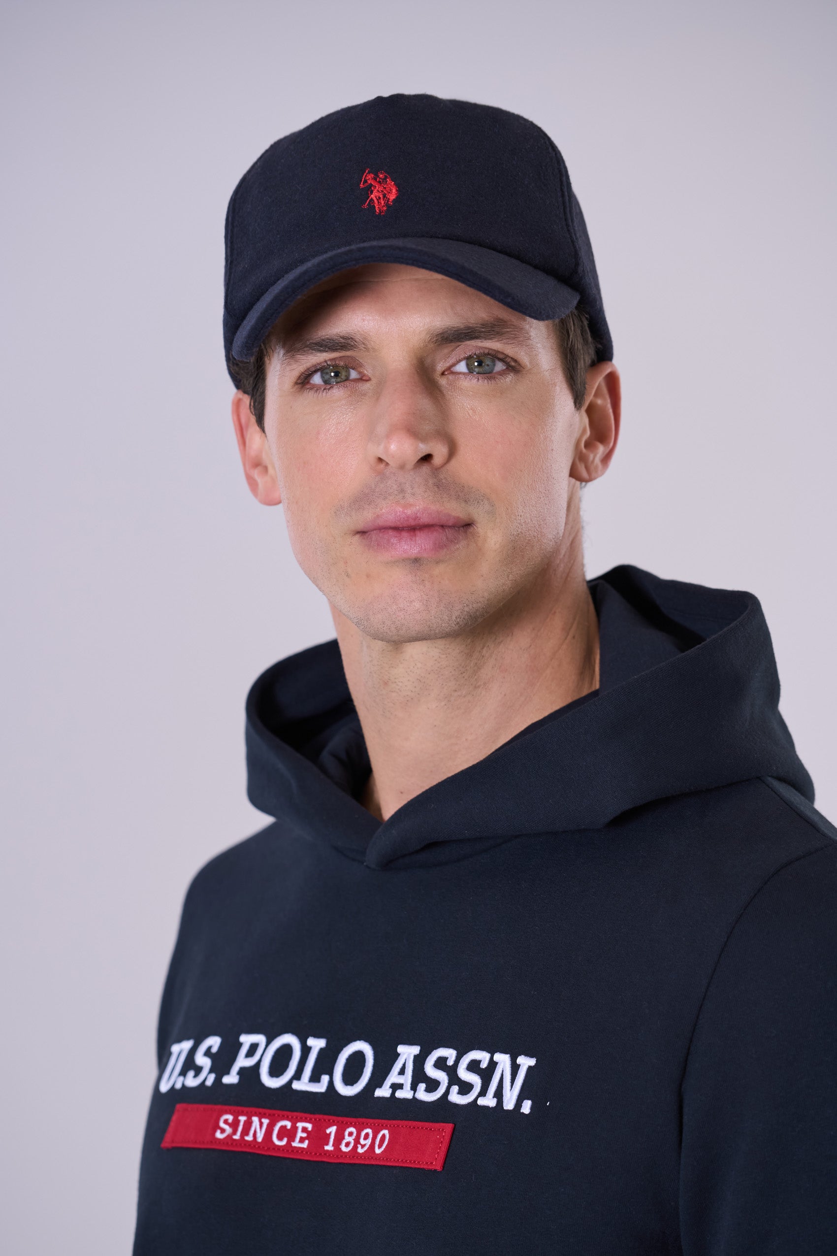 Cappellino in feltro con logo