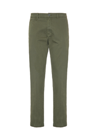 Pantalone chino in cotone stretch gabardine
