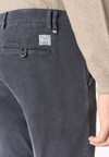Pantalone chino in velluto stretch