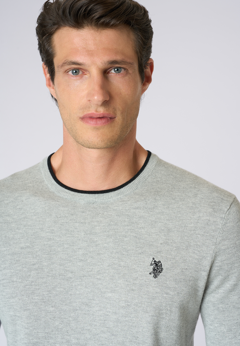Maglia girocollo  misto lana e viscosa