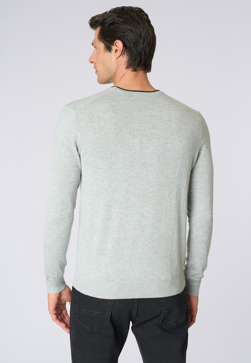 Maglia girocollo  misto lana e viscosa
