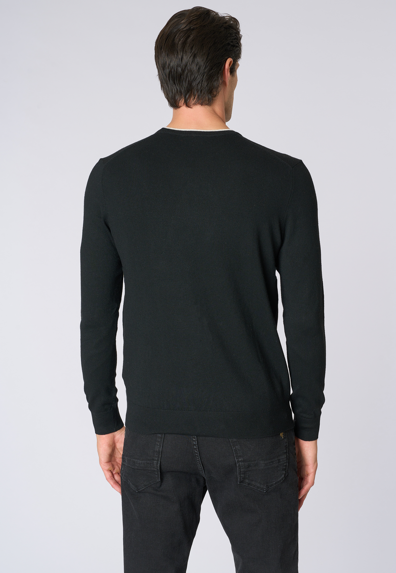Maglia girocollo  misto lana e viscosa