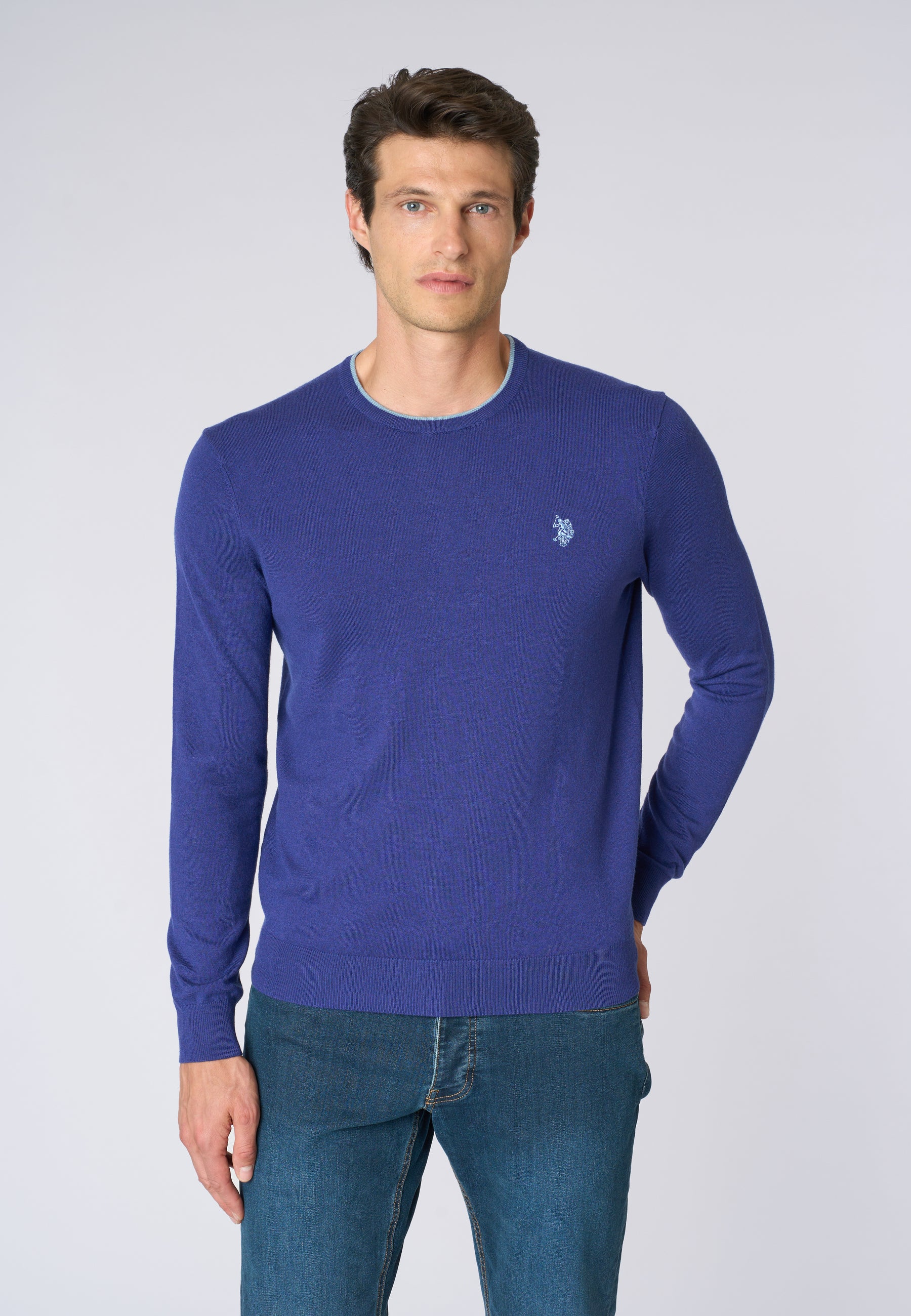 Maglia girocollo  misto lana e viscosa