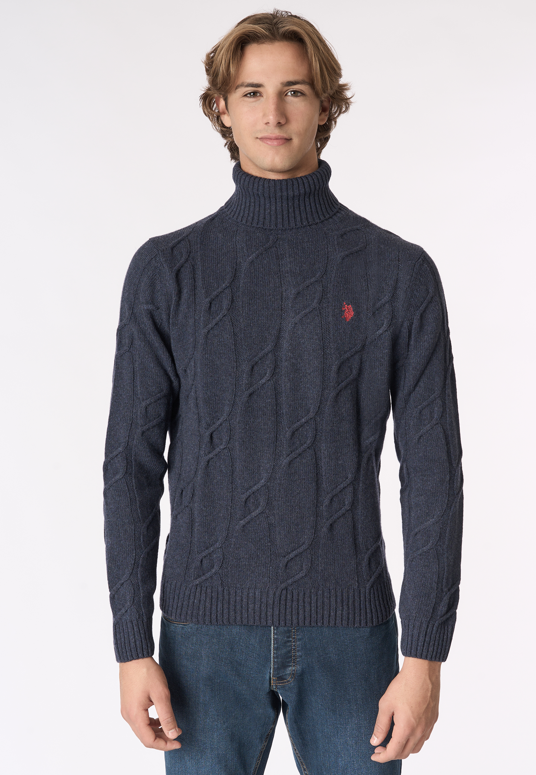 Maglia dolcevita lavorazione a treccia misto lana