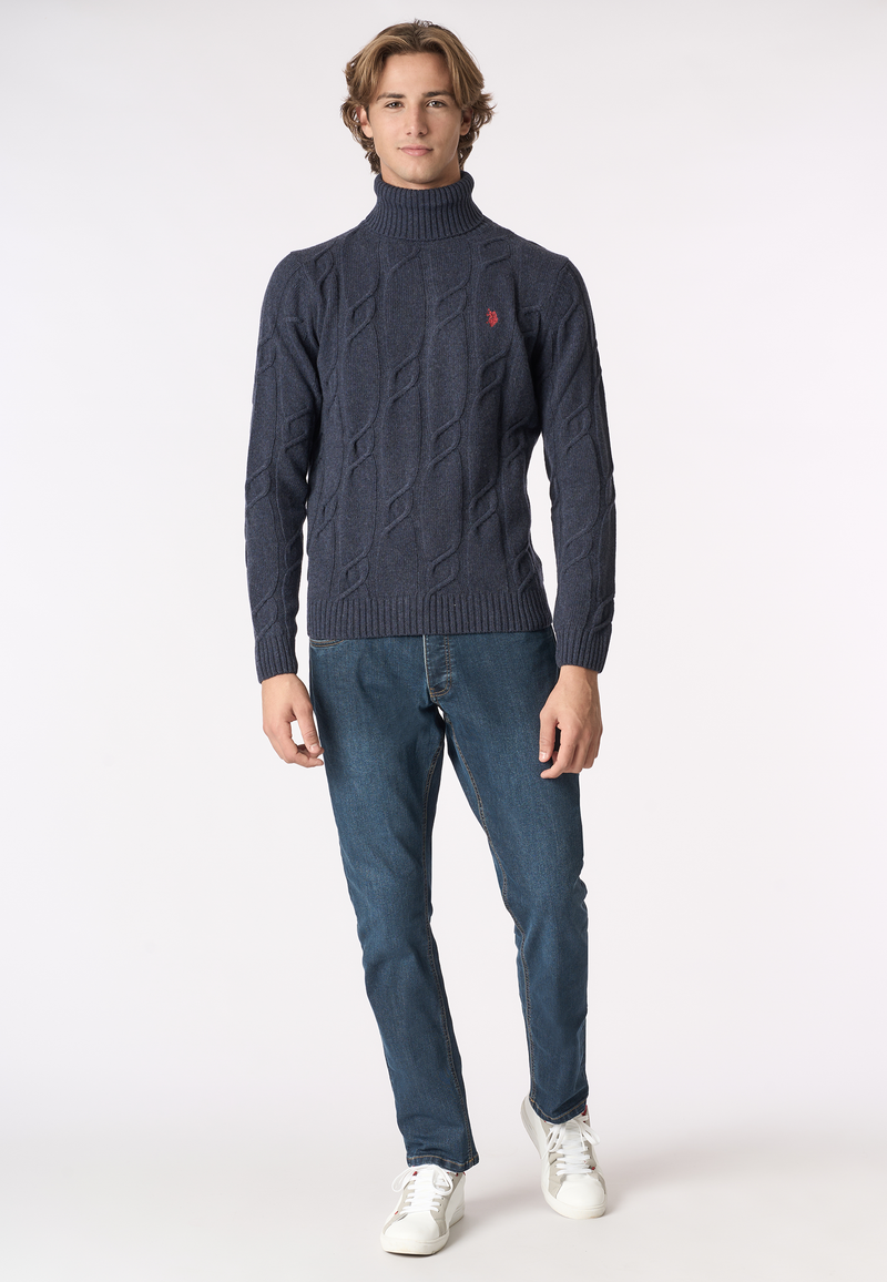 Maglia dolcevita lavorazione a treccia misto lana